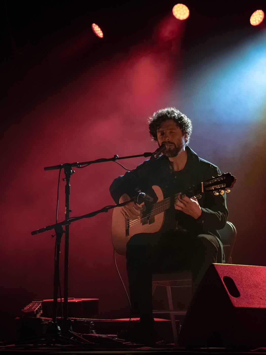 José González
